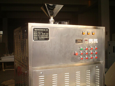 微波萃取設(shè)備速度快能耗小