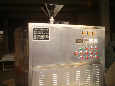 微波反應（萃?。┰O備